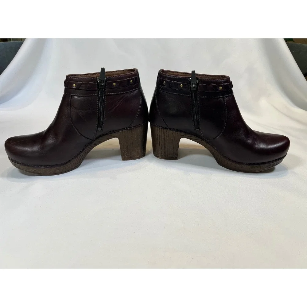 Dansko Burgundy Leather Braided Tassel Ankle Boots Clogs Size 39
